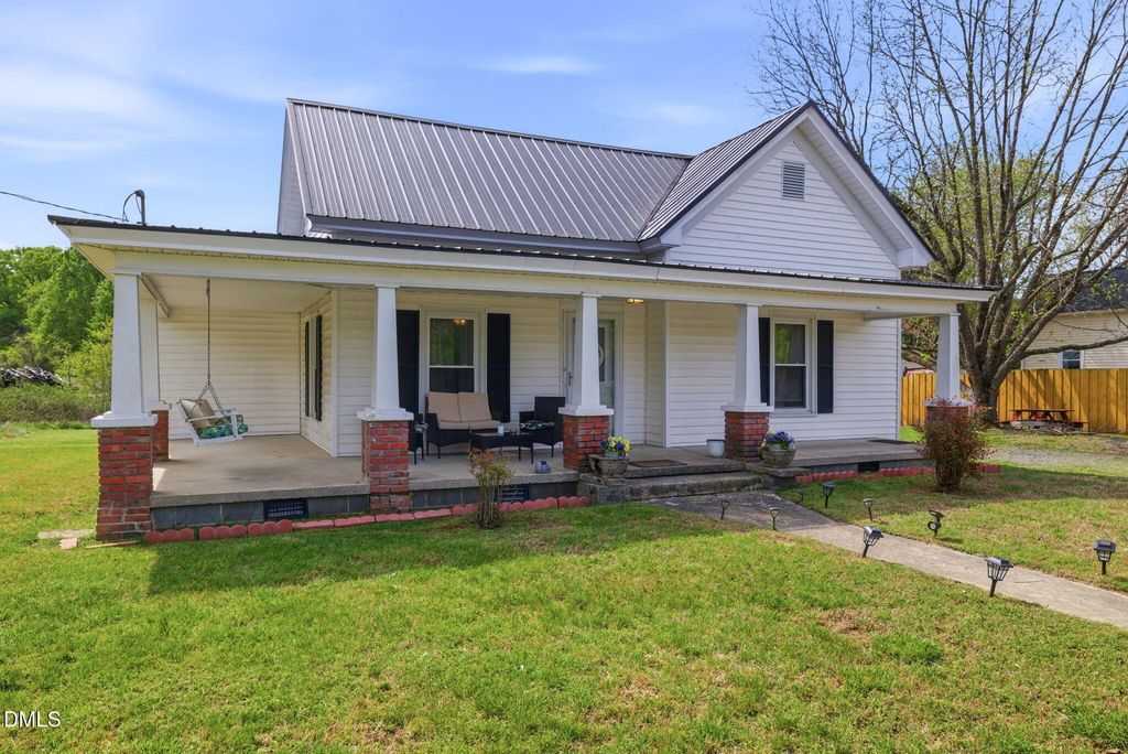203 Sunset Street, Stem, NC 27581