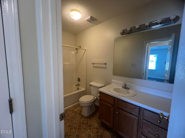 500 Chinaberry Lane, Angier, NC 27501