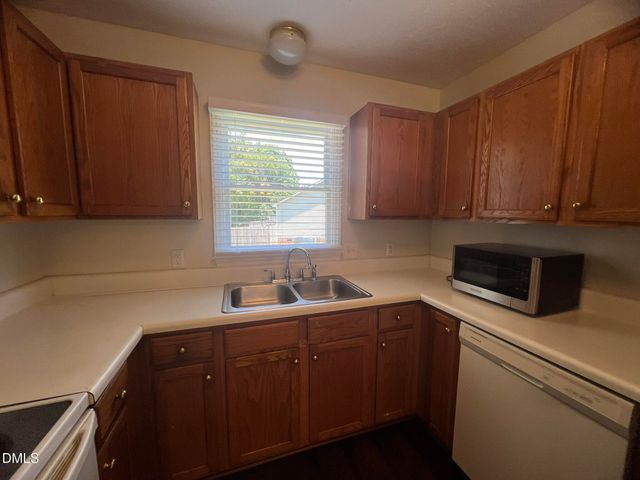 500 Chinaberry Lane, Angier, NC 27501
