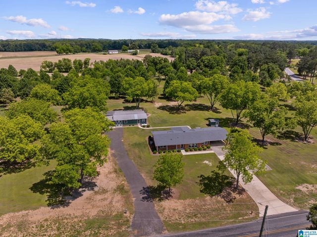10872 COUNTY ROAD 50, Clanton, AL 35045