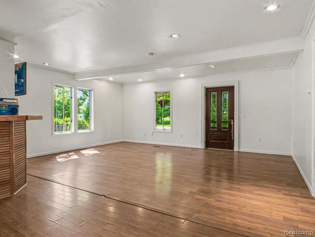 5272 W Frances Road, Clio, MI 48420