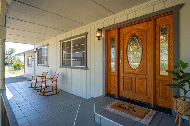 16703 Gas Point Road, Cottonwood, CA 96022