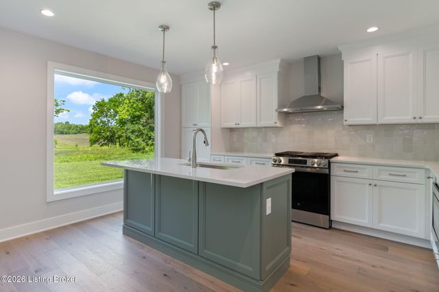 3314 Catalpa Farms Dr, Fisherville, KY 40023