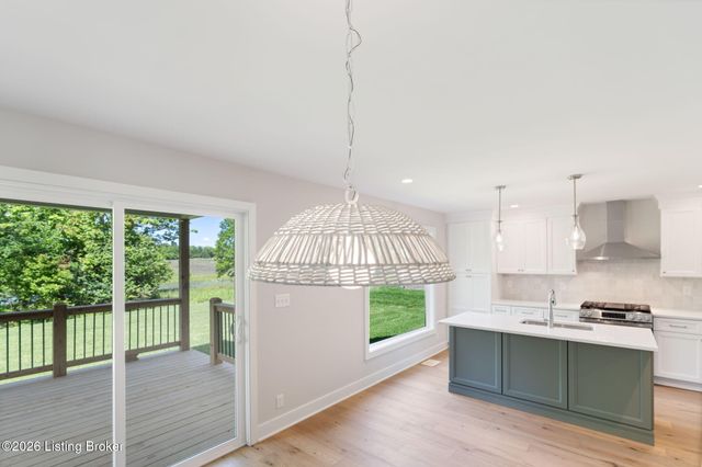 3314 Catalpa Farms Dr, Fisherville, KY 40023