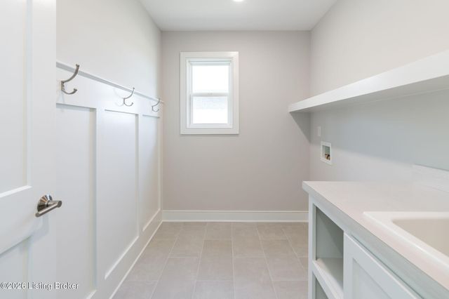 3314 Catalpa Farms Dr, Fisherville, KY 40023