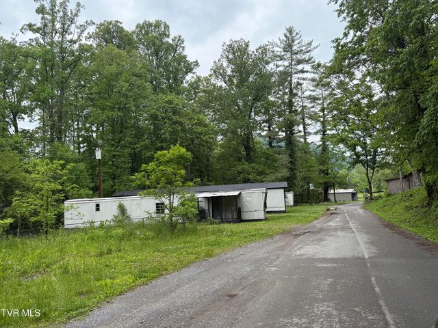345 South Hamblen Street, Big Stone Gap, VA 24219