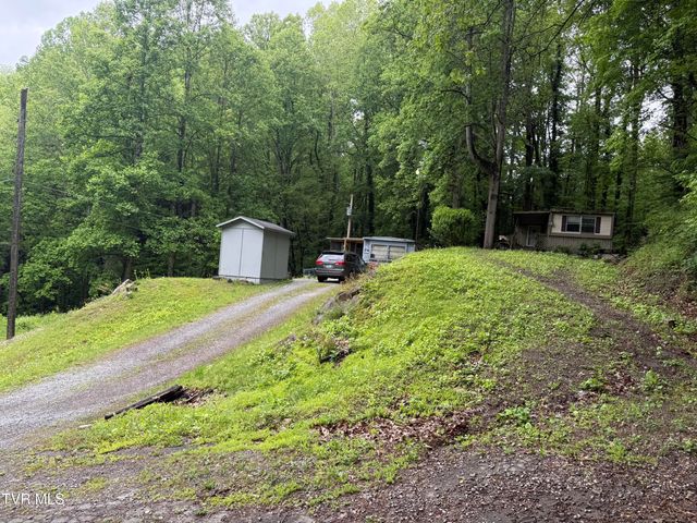 345 South Hamblen Street, Big Stone Gap, VA 24219