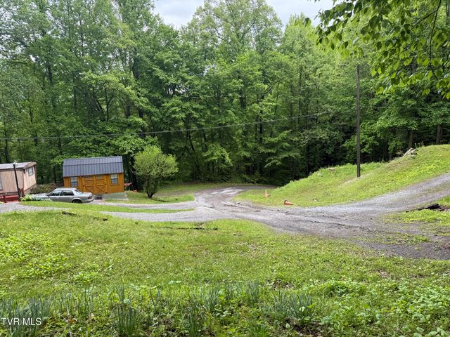 345 South Hamblen Street, Big Stone Gap, VA 24219