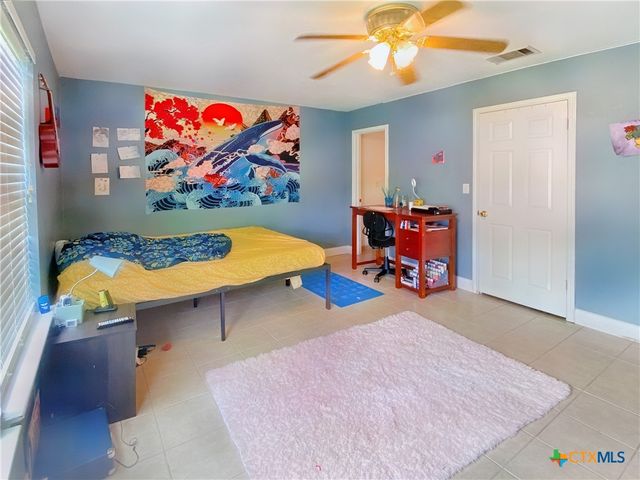 1149 Mira Loma Lane, San Marcos, TX 78666