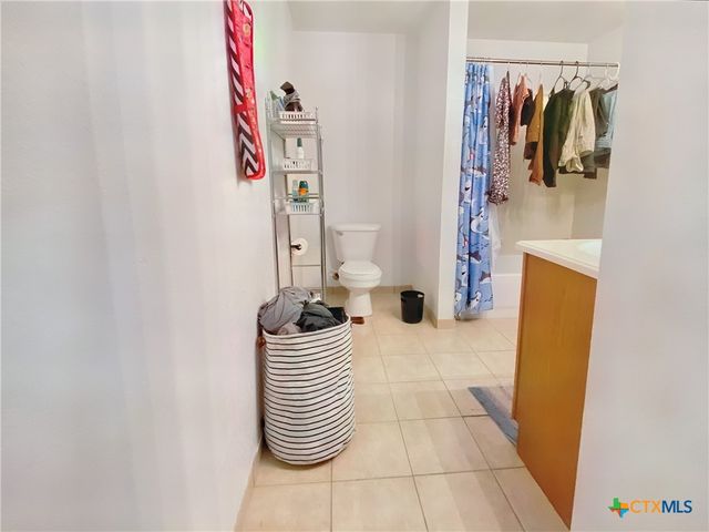 1149 Mira Loma Lane, San Marcos, TX 78666