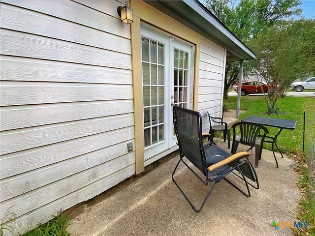 1149 Mira Loma Lane, San Marcos, TX 78666