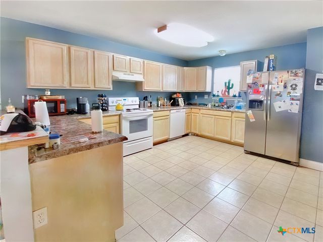 1149 Mira Loma Lane, San Marcos, TX 78666