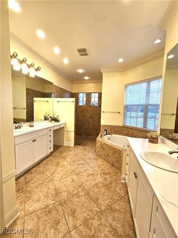 18230 Creekside View DR, Fort Myers, FL 33908