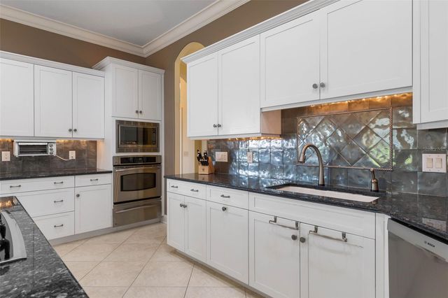 127 S RIVERWALK DRIVE, Palm Coast, FL 32137