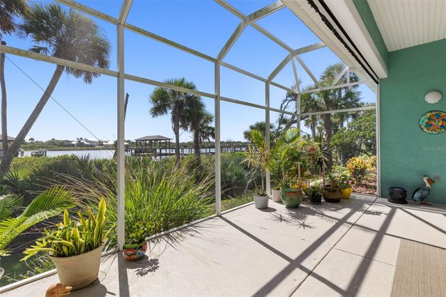 127 S RIVERWALK DRIVE, Palm Coast, FL 32137