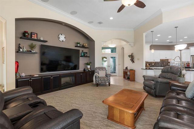 127 S RIVERWALK DRIVE, Palm Coast, FL 32137
