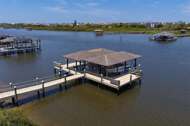 127 S RIVERWALK DRIVE, Palm Coast, FL 32137