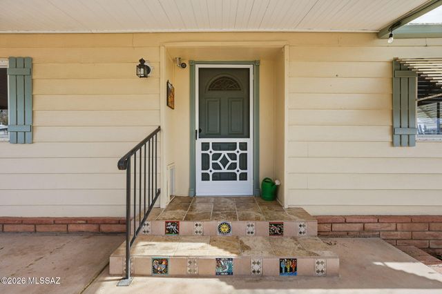 5666 W Tumbling F Street, Tucson, AZ 85713