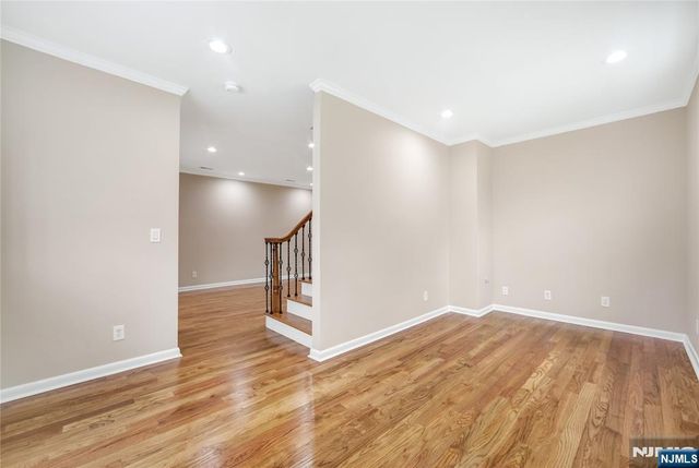 585 Mount Prospect Avenue, Clifton, NJ 07012