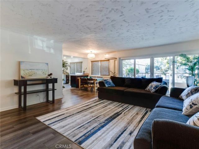 100 Hermosa 1C, Long Beach, CA 90802