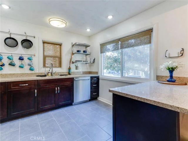 100 Hermosa 1C, Long Beach, CA 90802