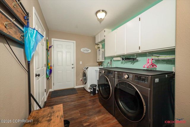 9900 W Kaylynn Circle, Wasilla, AK 99654