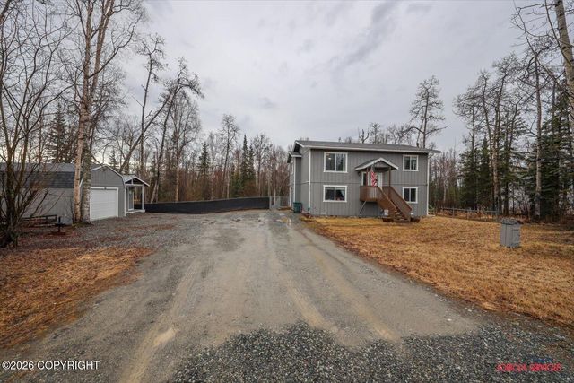 9900 W Kaylynn Circle, Wasilla, AK 99654