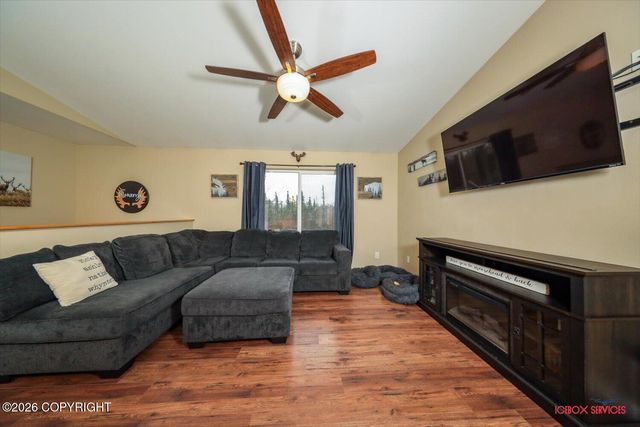 9900 W Kaylynn Circle, Wasilla, AK 99654