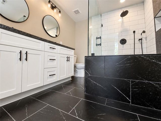 510 Parkstone Lane, Woodstock, GA 30189