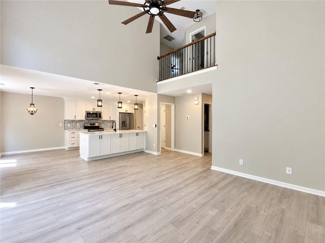510 Parkstone Lane, Woodstock, GA 30189