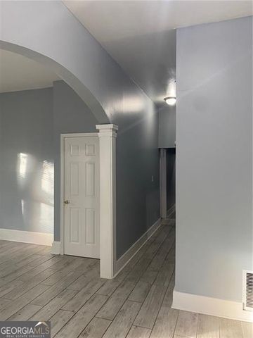 693 Dill Avenue SW, Atlanta, GA 30310