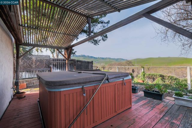 1109 Discovery Way, Concord, CA 94521