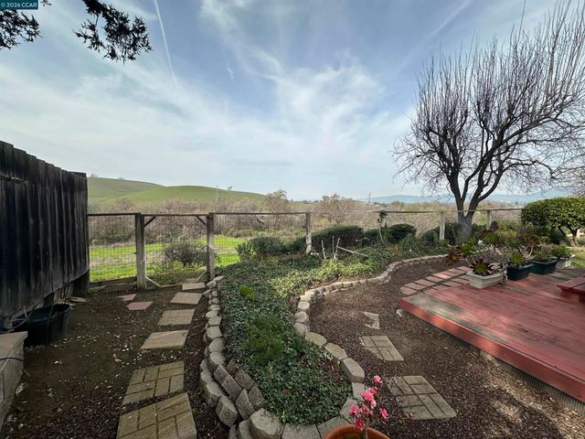 1109 Discovery Way, Concord, CA 94521