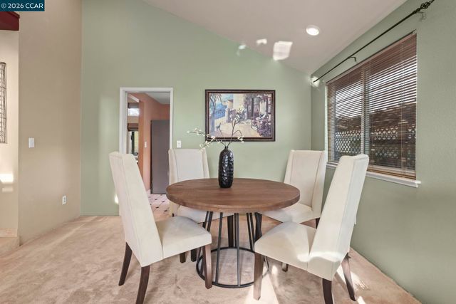 1109 Discovery Way, Concord, CA 94521