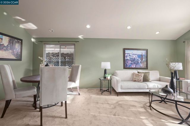 1109 Discovery Way, Concord, CA 94521