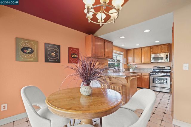 1109 Discovery Way, Concord, CA 94521