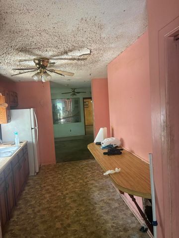 112 Garnet Street, Orangeburg, SC 29118