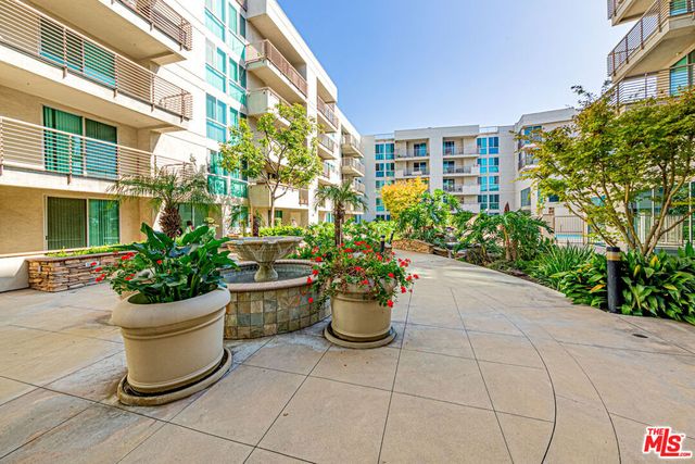 267 S San Pedro Street 608, Los Angeles, CA 90012