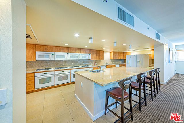 267 S San Pedro Street 608, Los Angeles, CA 90012