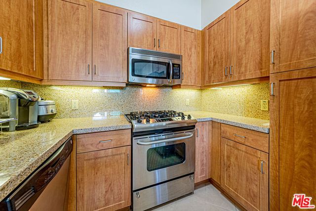 267 S San Pedro Street 608, Los Angeles, CA 90012