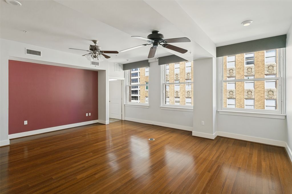 411 W 7th Street 707, Fort Worth, TX 76102 — photo 2