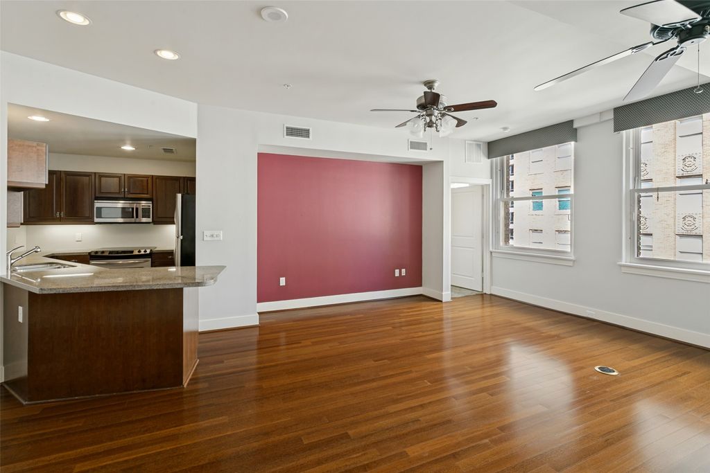 411 W 7th Street 707, Fort Worth, TX 76102 — photo 3