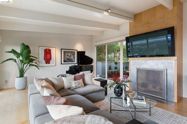 2 Gravatt Drive, Berkeley, CA 94705