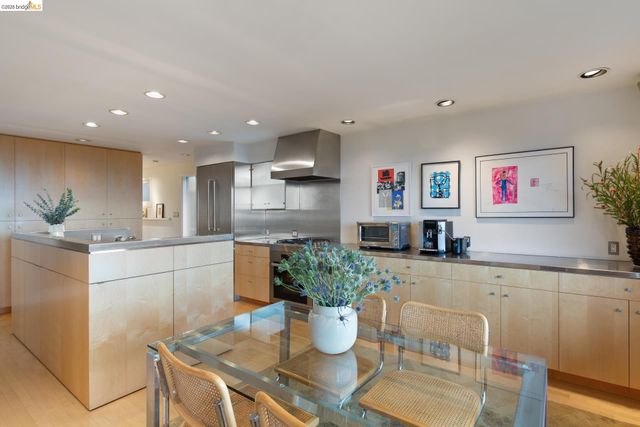 2 Gravatt Drive, Berkeley, CA 94705