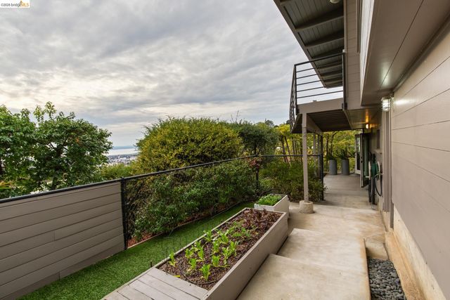 2 Gravatt Drive, Berkeley, CA 94705