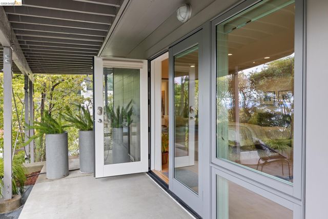 2 Gravatt Drive, Berkeley, CA 94705