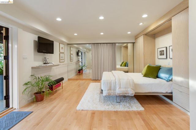 2 Gravatt Drive, Berkeley, CA 94705