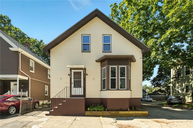 32 Carver Street, Pawtucket, RI 02860