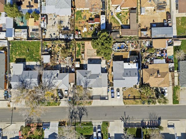 221 E Avenue P2, Palmdale, CA 93550