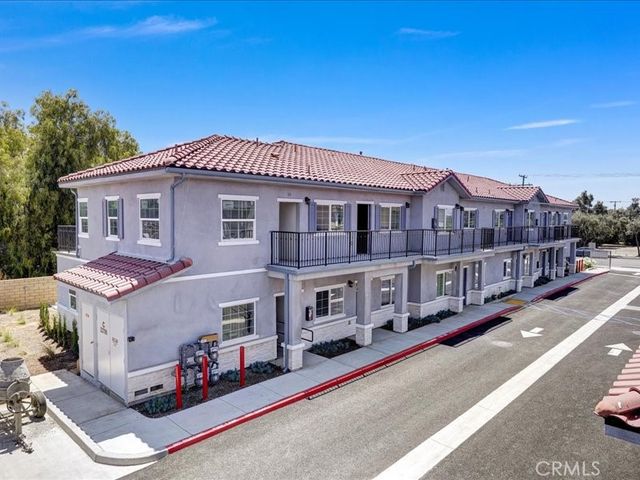 23780 Hemlock Avenue, Moreno Valley, CA 92557